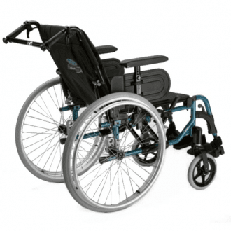 Кресло-коляска с ручным приводом Invacare Action 3 NG в Новосибирске