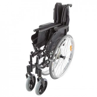 Кресло-коляска с ручным приводом Invacare Action 3 NG в Новосибирске