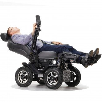 Инвалидная коляска с электроприводом Caterwil Ultra 4WD Lux в Новосибирске