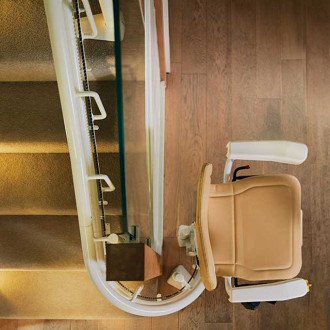 Подъёмник кресельный лестничный Bespoke Stairlifts Infinity V9 в Новосибирске