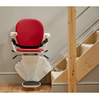 Подъёмник кресельный лестничный Bespoke Stairlifts Synergy в Новосибирске