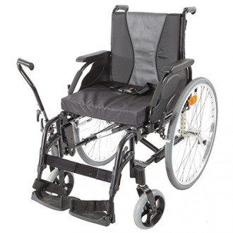 Кресло-коляска с рычажным приводом Invacare Action 3 NG в Новосибирске